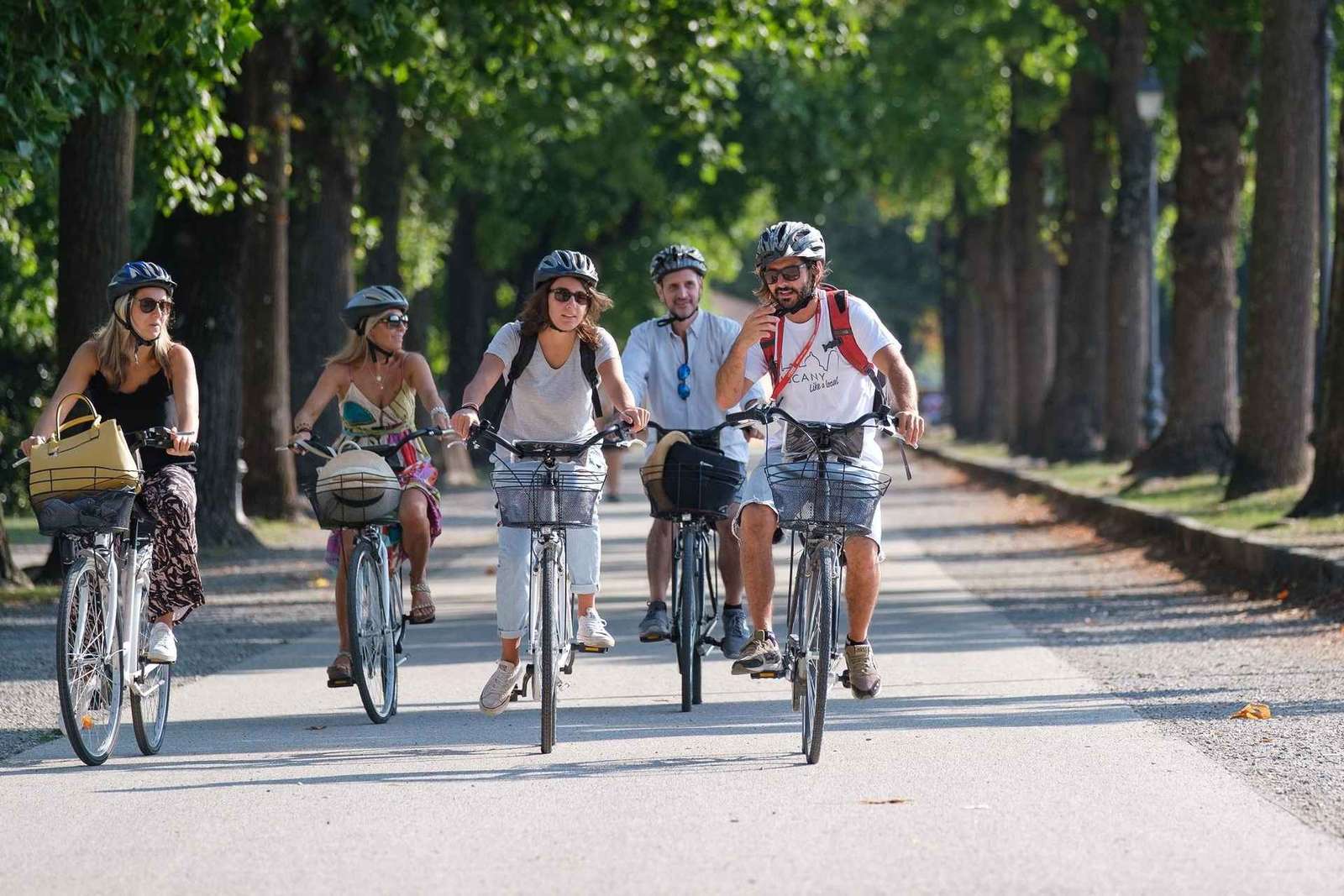 Lucca: aventura gastronômica de 3 horas com bicicletas e mordidas como um local