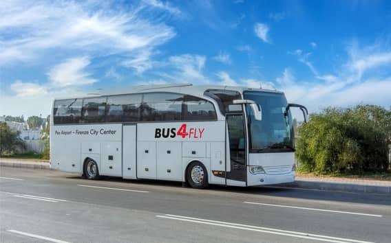Közvetlen buszjárat Pisa repülőtér és Firenze között