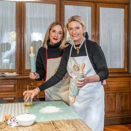 Small-Group Pasta and Tiramisu at a Local Home in Pietrasanta