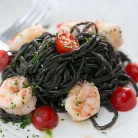 Lucca: Hands-On Pasta-Making Class & 5-Course Meal