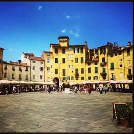 Lucca Walking Tour: Old Town and Sixteenth-Century Walls