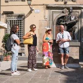 Lucques : visite culinaire matinale avec collations et café