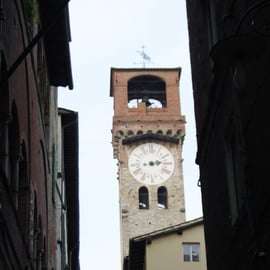 BASIC Lucca: partecipa a un tour a piedi da non perdere!