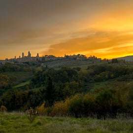 Siena és San Gimignano kisbuszos kirándulás Luccából vagy Pisából