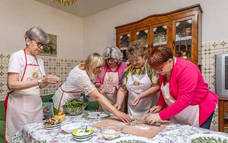 Pasta- en tiramisù-les in een lokaal huis in Camaiore