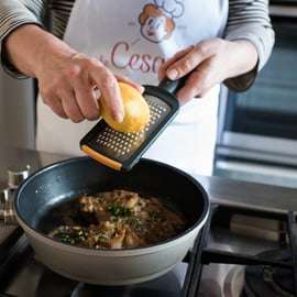 Lucca: Cooking Class at a Local's Home
