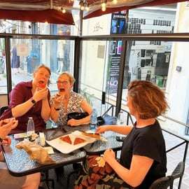 Tour gastronômico em Pisa: seis degustações a pé com guia local