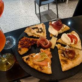 Horseback Riding in the Hills of Pisa with Aperitif