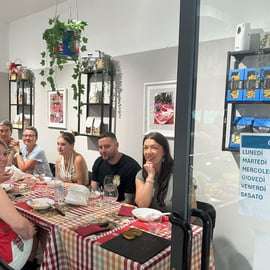 Streetfood-Tour in Pisa: Cecina, Pecorino und Gelato
