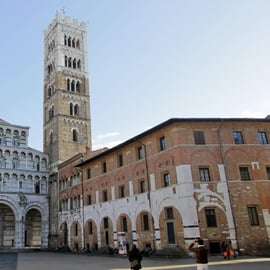 Lucca Sightseeingtour mit dem E-Bike oder Stadtfahrrad