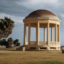 Rundgang durch Livorno: Fortezza Vecchia und Kanäle