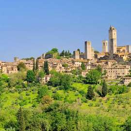 Passeio particular a Siena e San Gimignano de minivan