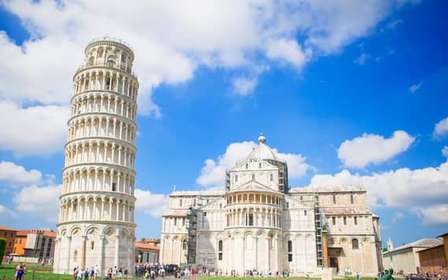 Pisa: Express Walk with a Local in 60 minutes