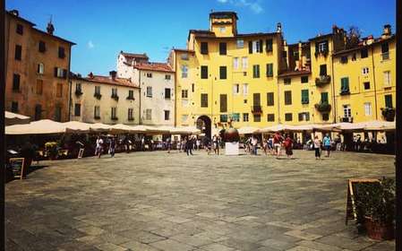 Lucca: 2-Hour City Center Walking Tour