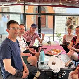 Tour gastronômico em Pisa: seis degustações a pé com guia local