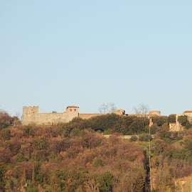 Lucca: Self-Guided Bike Tour to the Wine Roads