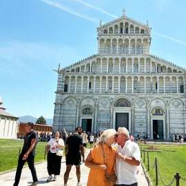 Tour gastronómico por Pisa con seis paradas y vino