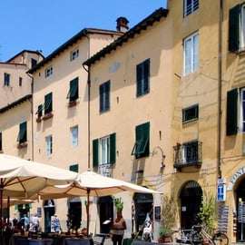 From Pisa to Lucca along Puccini cycling path