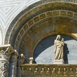 Vstupenka na katedrálu, baptisterium a Camposanto v Pise