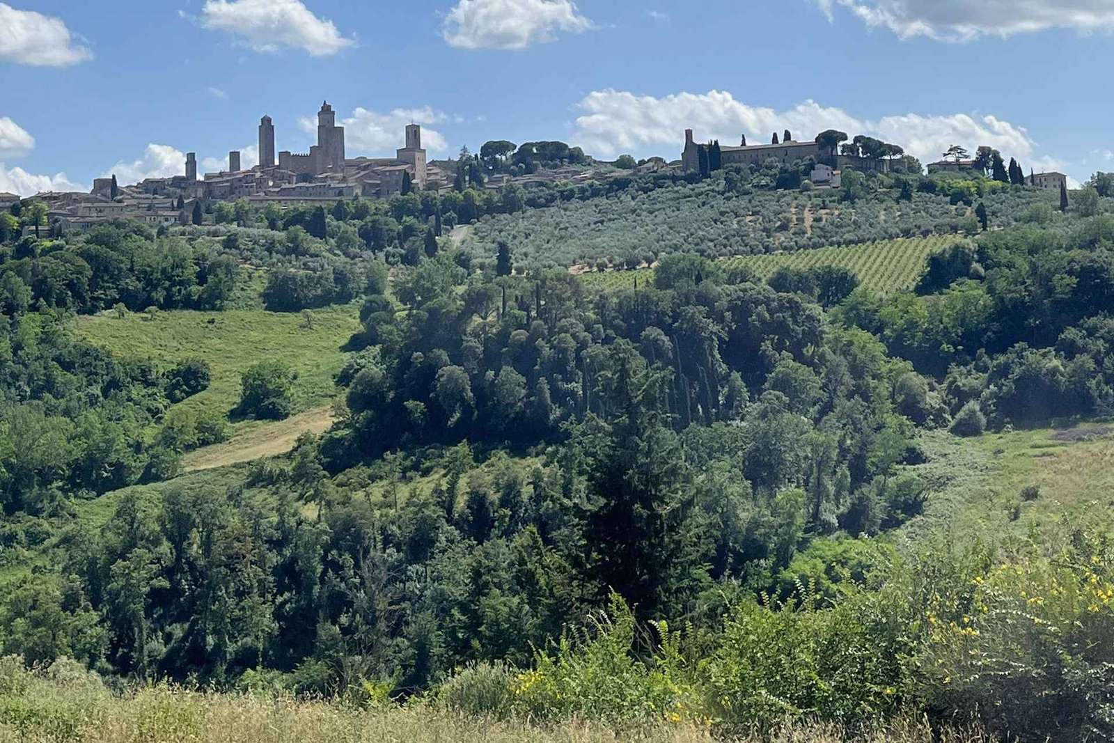 Siena és San Gimignano kisbuszos kirándulás Luccából vagy Pisából